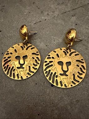 Anne Klein vintage Gold Lion Face Dangle Earrings
